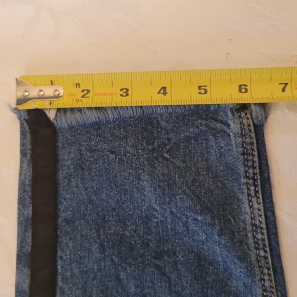 ✨NWT✨ ZARA trf High-Waist Distressed Jeans - Lace/Rhinestones/Pearls - Picture 15 of 16